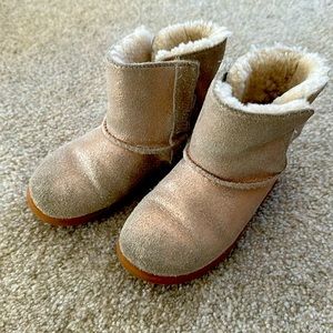 Toddler/little girl Uggs, size 9 toddler